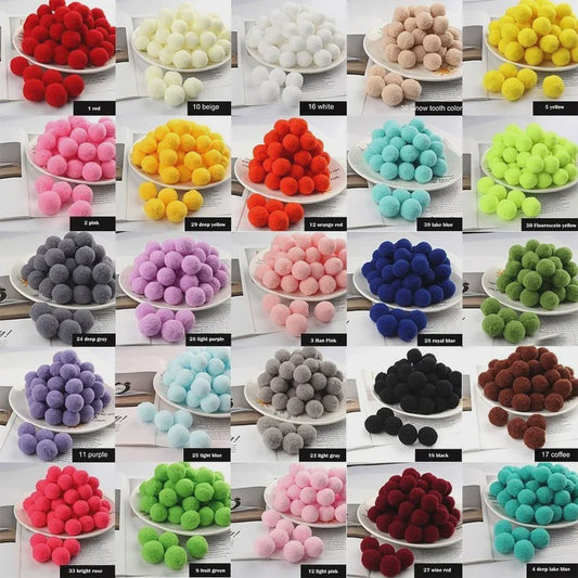 Mix van Zachte Pompoms (8-30mm) voor Knutselen, Decoratie & Speelgoed