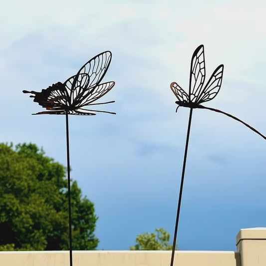 Roestkleurige Libelle & Vlinder Tuinsteker - Sierlijk Decoratie Ornament voor Buiten