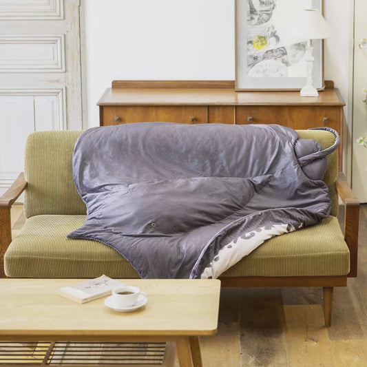 Realistische Rog Pluche Kussen & Dekentje - Comfortabel en Decoratief