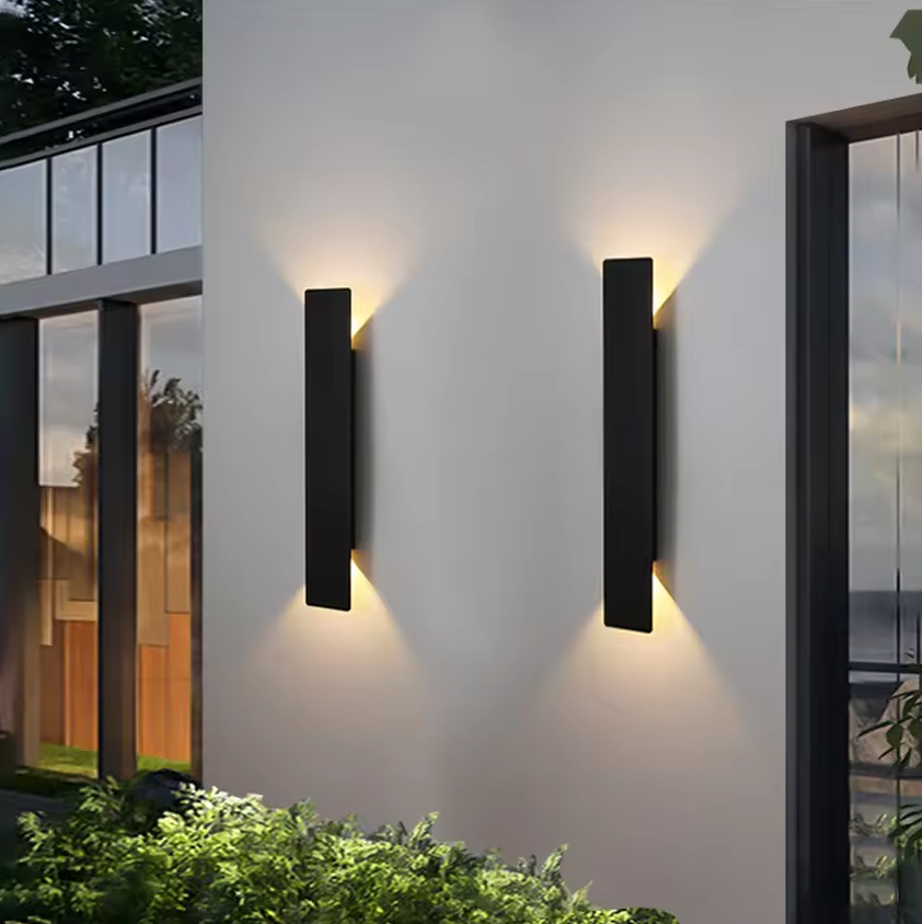 Moderne rechthoekige buitenwandlamp staal IP44 - Rotterdam 1 | Lampenlicht Moderne rechthoekige buitenwandlamp staal IP44 - Rotterdam 1 | Lampenlicht