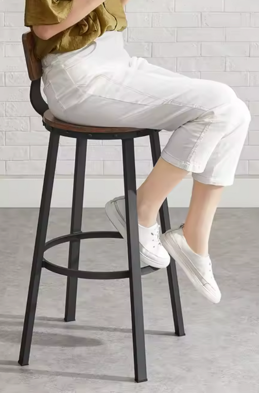 Set van 4 Industriële Barkrukken – 73 cm Hoog – Vintage Bruin