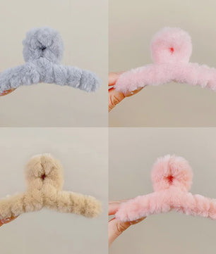 Set van 4 Elegante Pluche Haarclips met Faux Fur - Stijlvolle Haaraccessoires voor Dames & Meisjes