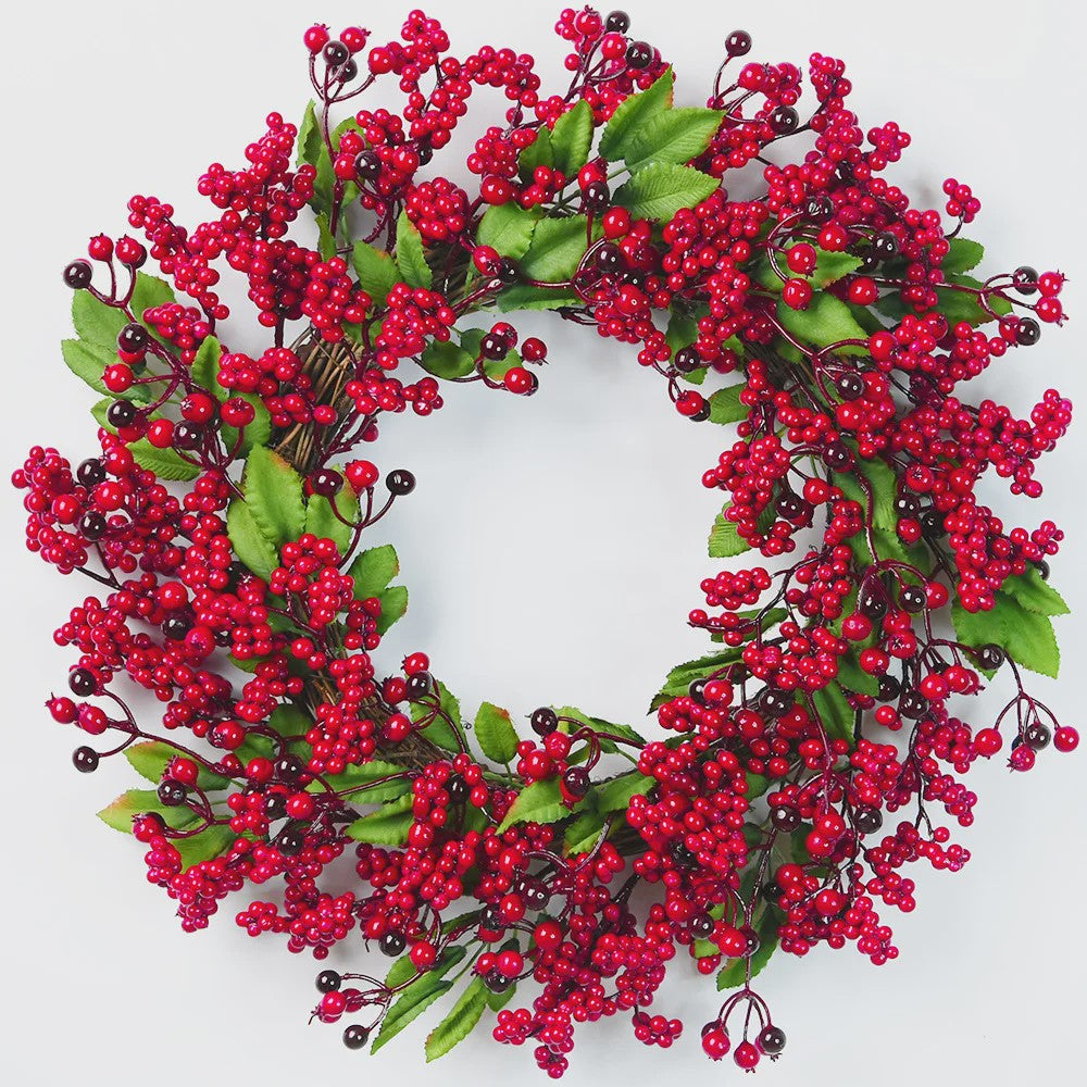 Handgemaakte Kerstkrans met Rode Bessen voor Buiten - Winter Decoratie
