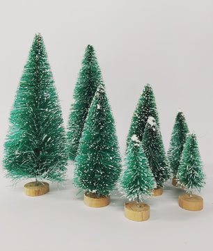 Set van 5 of 8 Mini Kerstboompjes - Tafeldecoratie met Houten Voet