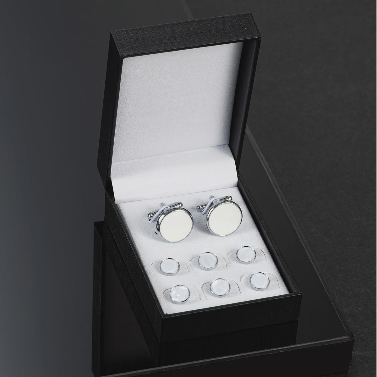 Set Manchetknopen en Studs Wit met Goudkleurig Randje - Stijlvolle Heren Accessoires