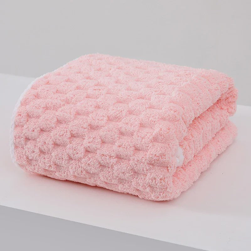 Luxe Coral Cloud Velvet Handdoek: Dik, Sneldrogend & Super Absorberend Microvezel