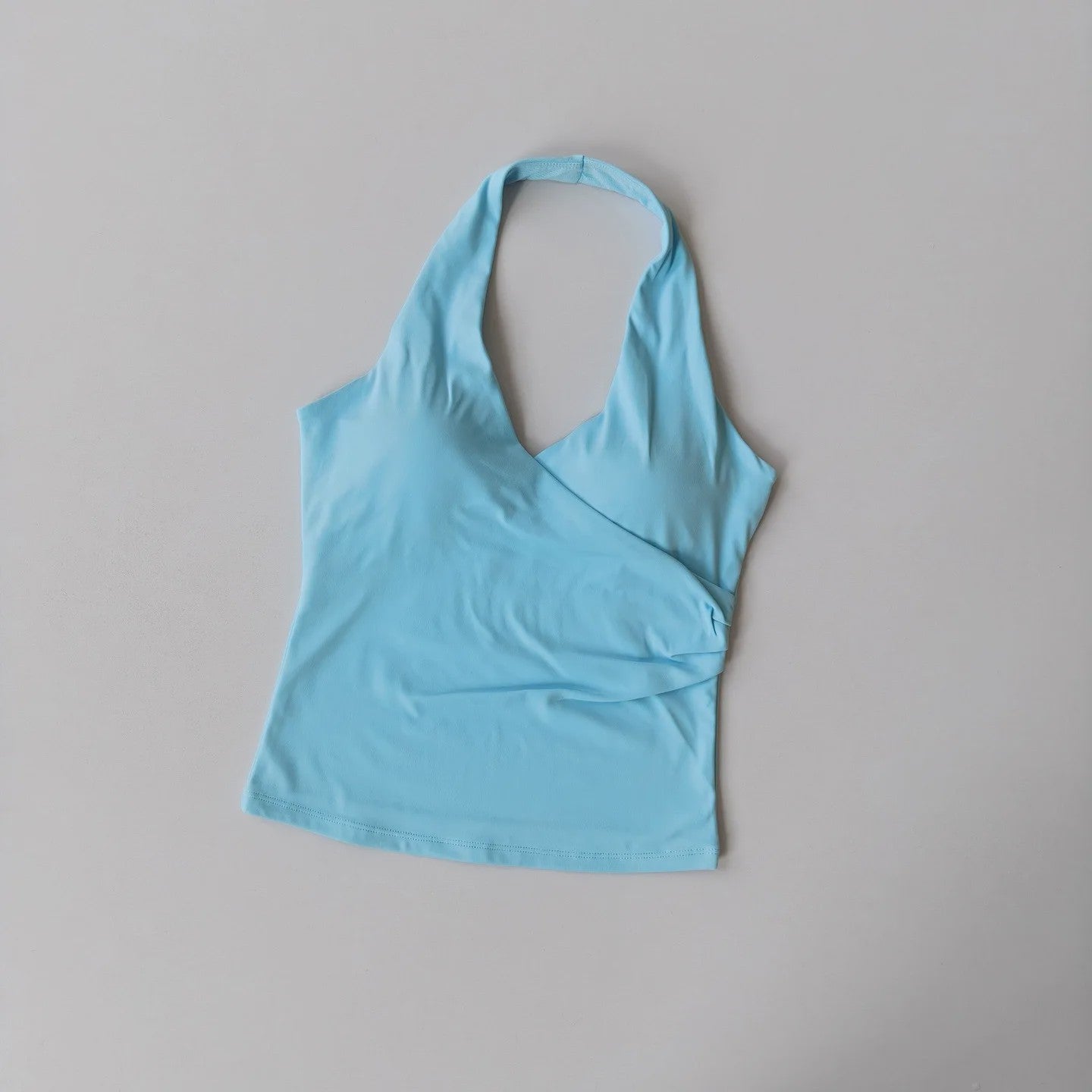 Comfortabele Sport BH met V-hals en Halter Nek - Ademend & Stijlvol