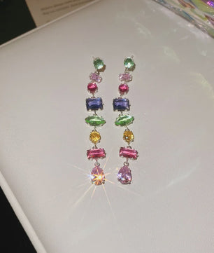 Luxe Goudkleurige Ketting met Kleurrijke Kristallen Zirkonia - Dames Sieraden