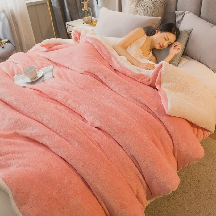 Luxe Dubbelzijdige Wol Pluche Deken - Warm & Comfortabel voor Bed, Bank & Camping