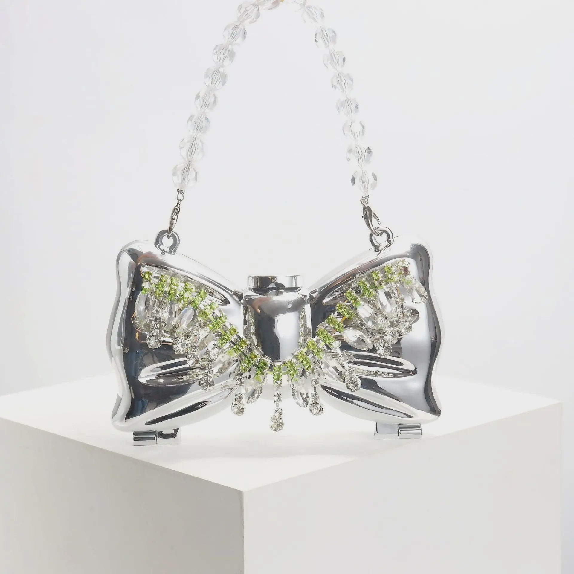 Luxe Strik Handtas van Metaal met Ketting - Speelse Crossbody Tas