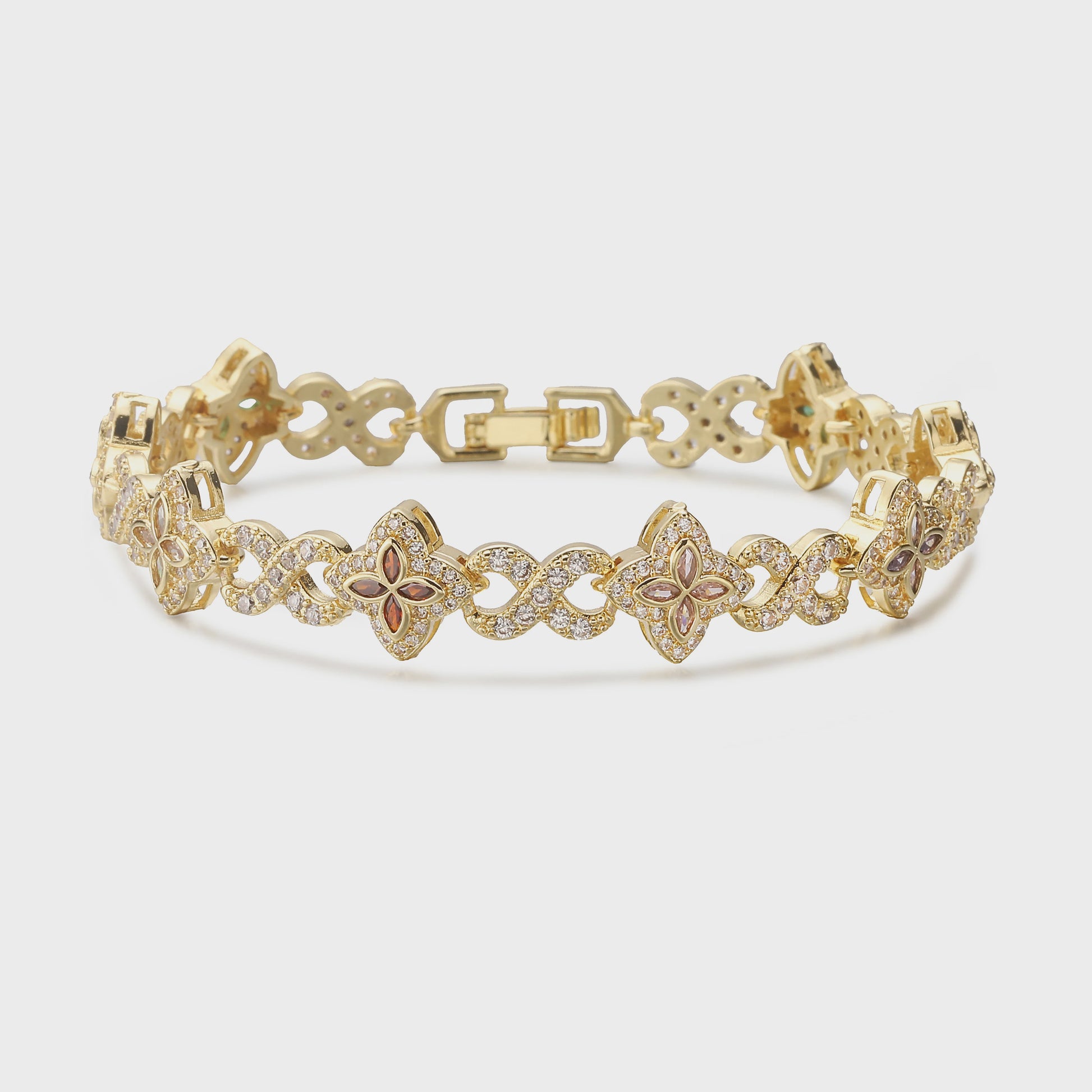 Luxe Gouden Armband met Klaver Hanger en Sprankelende Zirkonia - Dames Sieraden