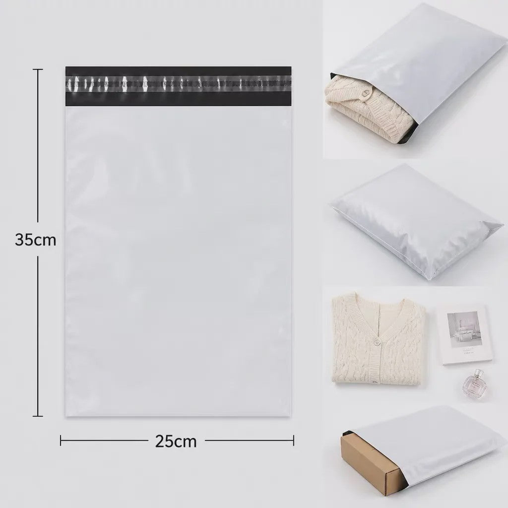 50x Witte Verzendzakken - Sterk Polyethyleen, Zelfklevend, Waterdicht - Ideaal voor Post en Koeriers
