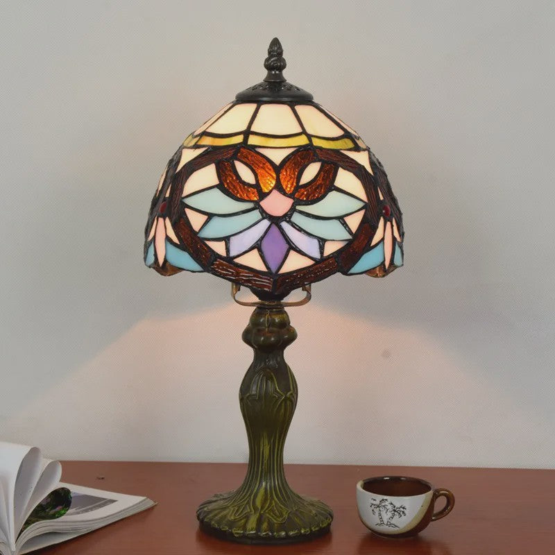 Stijlvolle Tiffany Tafellamp met Glas-in-Lood - Sfeervolle Leeslamp voor Woonkamer, Slaapkamer of Kantoor