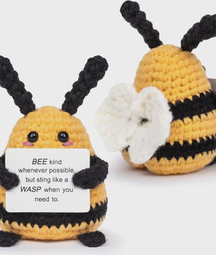 Schattige Gehaakte Bij - Motiverende Decoratie & Positieve Energie Cadeau