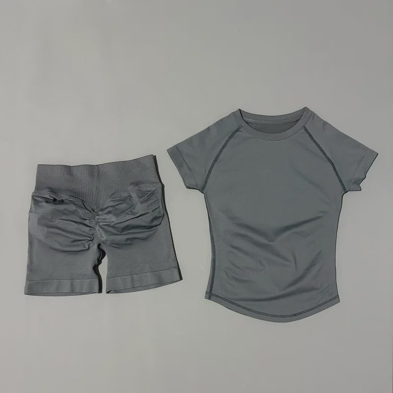 Seamless Sportset Dames: Yoga Top met Korte Mouw & Fitness Shorts