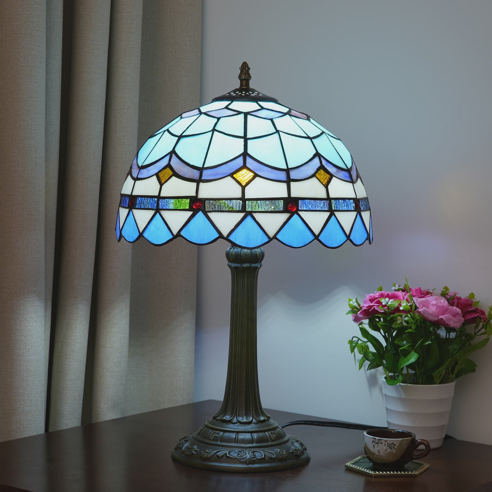 Vintage Gebrandschilderd Glas Tafellamp - Pauwstaart Stijl