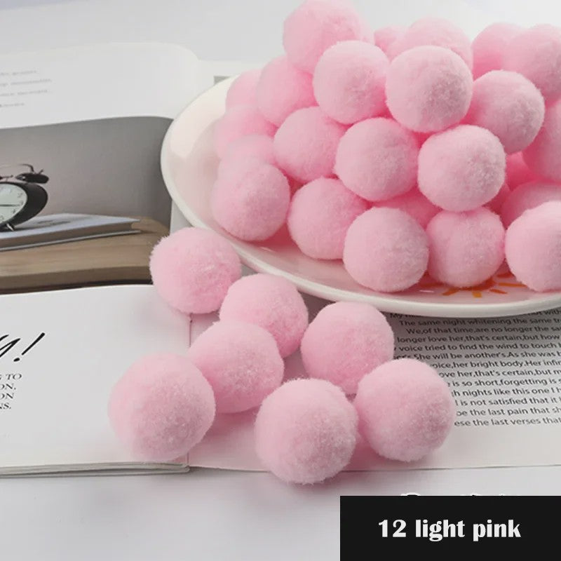Mix van Zachte Pompoms (8-30mm) voor Knutselen, Decoratie & Speelgoed