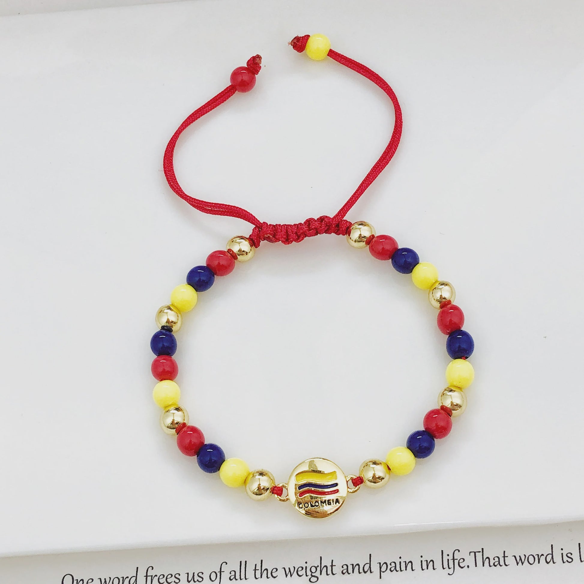 Colombia Vlag Armband - Verstelbaar Patriotisch Sieraden met Rood, Geel en Blauwe Kralen
