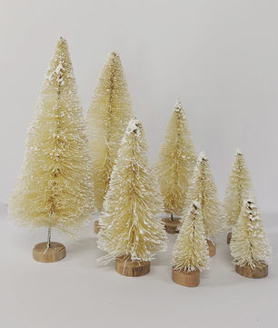Set van 5 of 8 Mini Kerstboompjes - Tafeldecoratie met Houten Voet