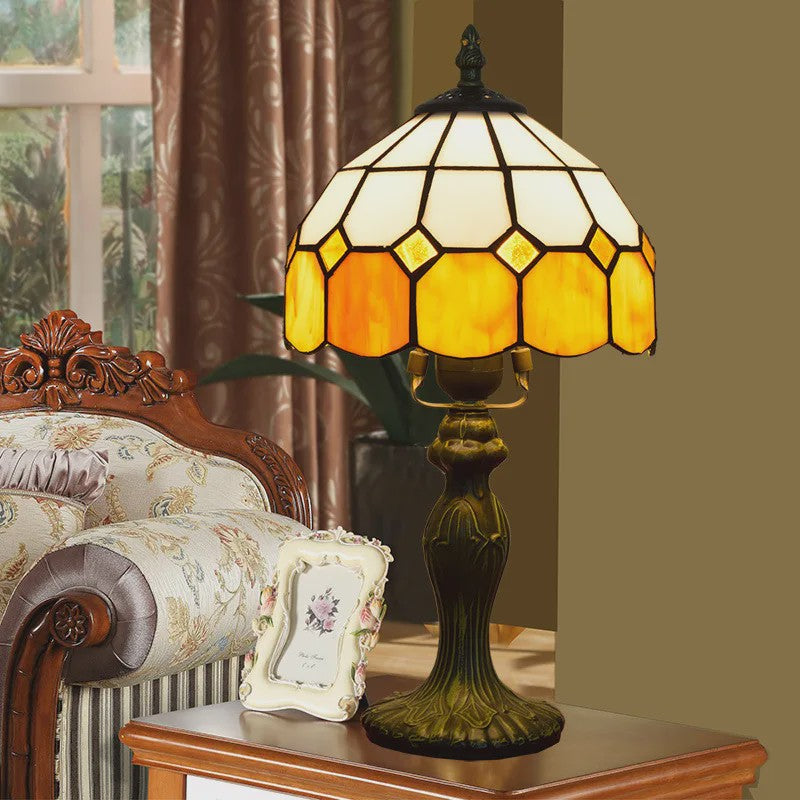Stijlvolle Tiffany Tafellamp met Glas-in-Lood - Sfeervolle Leeslamp voor Woonkamer, Slaapkamer of Kantoor