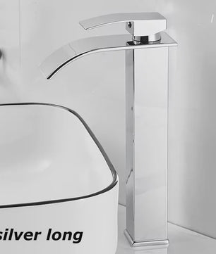 Waterval Wastafelkraan - Dubbele Bediening Warm & Koud - Stijlvolle Badkamer Mixer Kraan