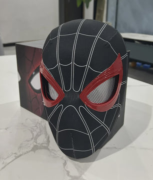 Miles Morales Spider-Man Masker met Bewegende Ogen - 1:1 Schaal Cosplay & Cadeau
