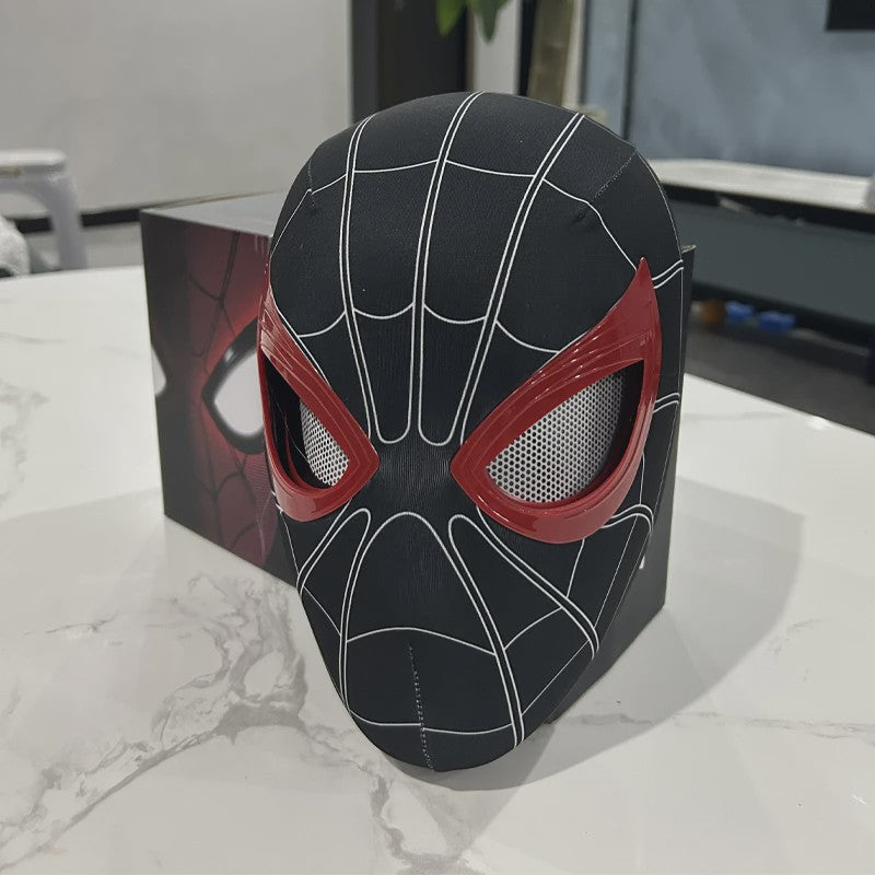 Miles Morales Spider-Man Masker met Bewegende Ogen - 1:1 Schaal Cosplay & Cadeau