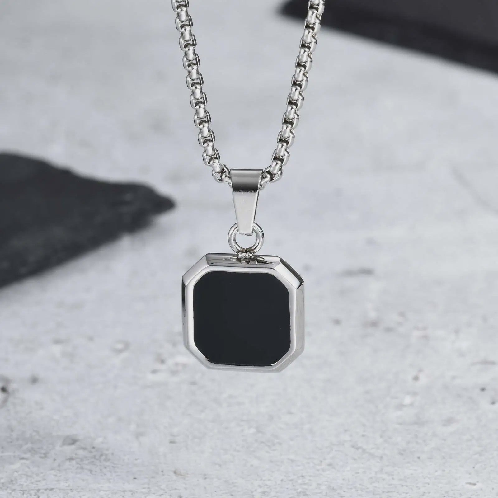 Stijlvolle RVS Hanger met Zwart Emaille - Geometric Dog Tag Ketting voor Mannen