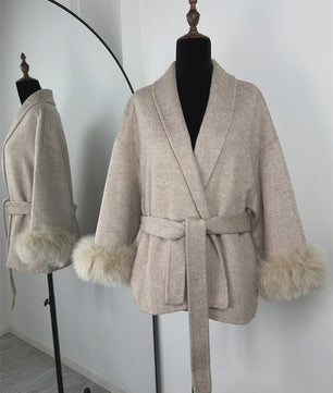 Luxe Dames Woljas met Bontkraag en Riem - Kort & Elegant