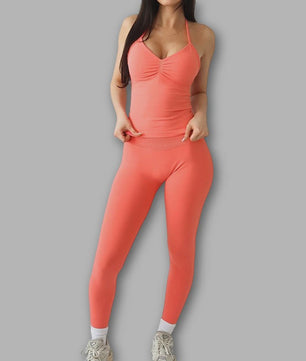 Dames Sportset: Backless Tanktop & Scrunch Seamless Legging