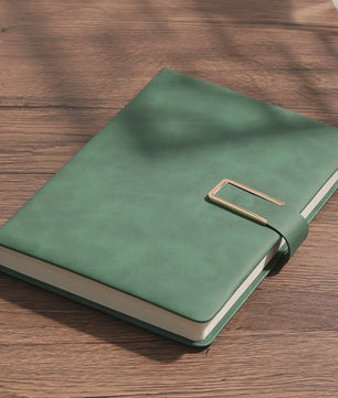 Luxe Vintage A5 Leren Notitieboek met Gepersonaliseerde Kaft - Perfect voor Werk & Studie
