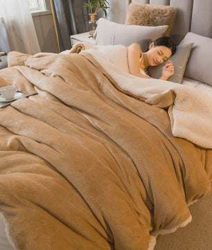 Luxe Dubbelzijdige Wol Pluche Deken - Warm & Comfortabel voor Bed, Bank & Camping