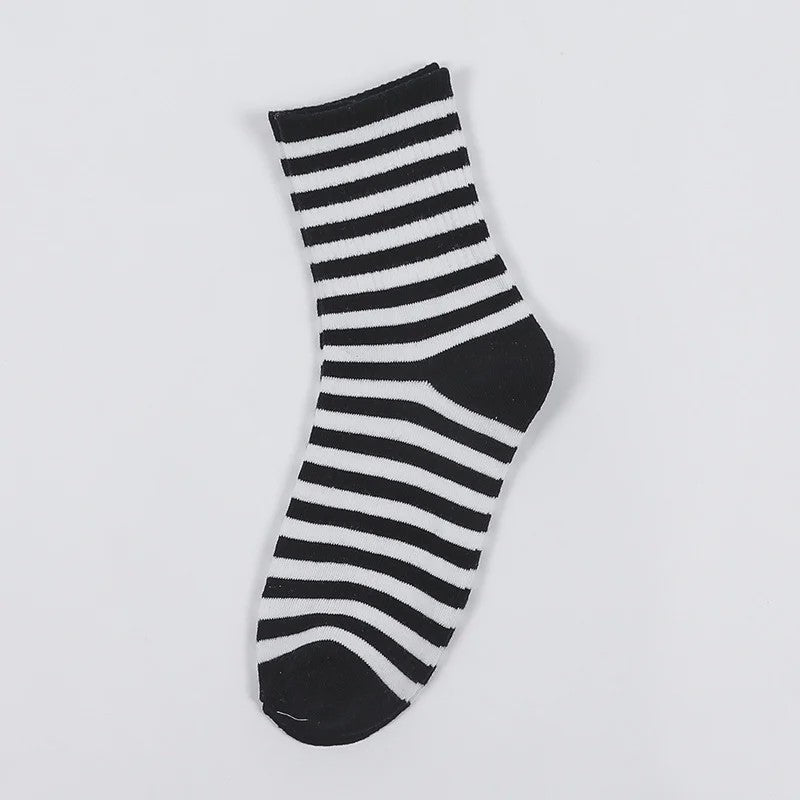 Schattige Koeienprint Sokken voor Dames & Meisjes - Trendy Streetwear & Casual Stijl