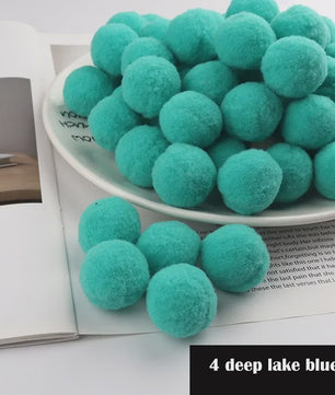 Mix van Zachte Pompoms (8-30mm) voor Knutselen, Decoratie & Speelgoed