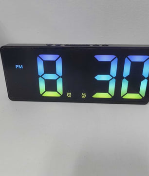 Digitale Wekker met Spraakbediening, Temperatuurweergave en Nachtmodus