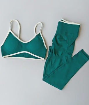 Naadloze 2-delige Sport Set: Leggings met Hoge Taille & Strappy Sport BH voor Fitness en Gym