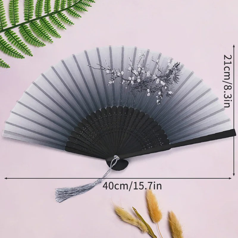 Elegante Chinese Stijl Vouwbare Handwaaier met Kwastje - Perfect voor Dans, Decoratie of Cadeau
