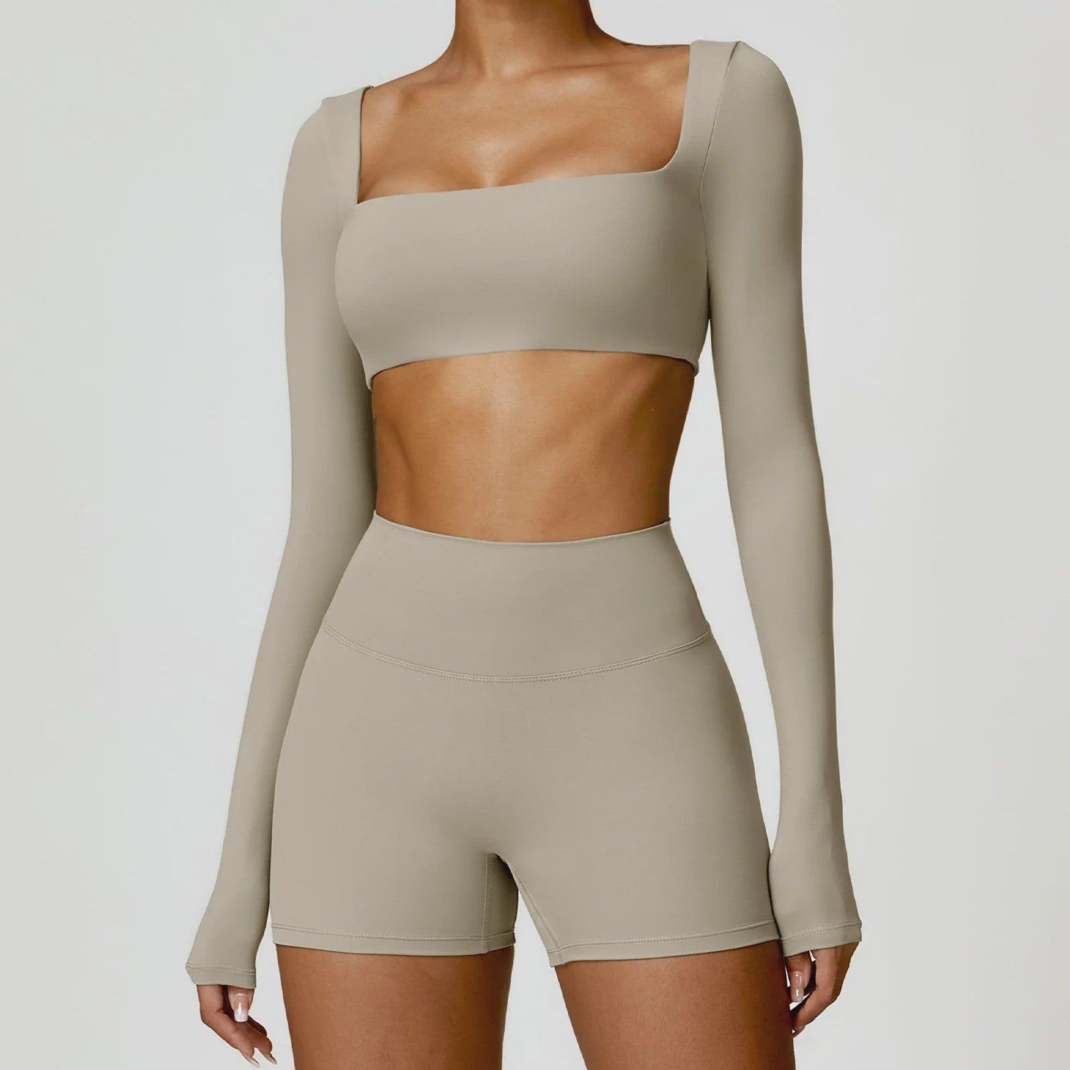 Dames Yoga Set 2-Delig: Sneldrogend Sportpak met Lange Mouwen Top en Hoge Taille Shorts