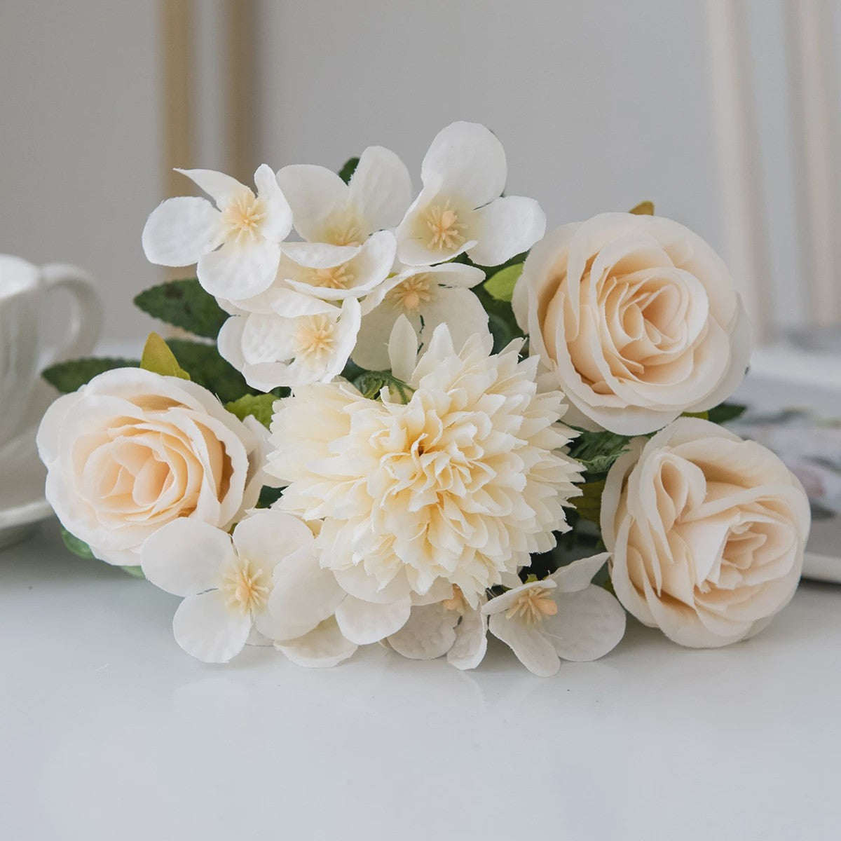 Retro Zijden Bloemenboeket: Vintage Rozen, Hortensia & Pioen voor Bruid & Decoratie