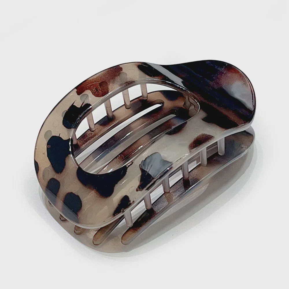 Moderne Ovalen Haarklem met Luipaardprint - Stijlvolle Acryl Haarclip voor Dames