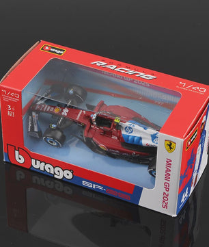 Bburago 1:43 Formule 1 Raceauto Model - Red Bull, Mercedes, Ferrari, McLaren