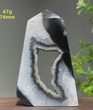 Zwarte Agaat Kristal Geode Obelisk - Natuurlijke Decoratie & Meditatie Steen