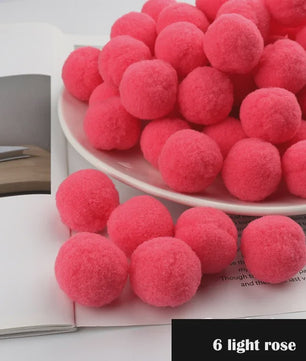 Mix van Zachte Pompoms (8-30mm) voor Knutselen, Decoratie & Speelgoed