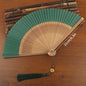 Elegante Chinese Stijl Vouwbare Handwaaier met Kwastje - Perfect voor Dans, Decoratie of Cadeau