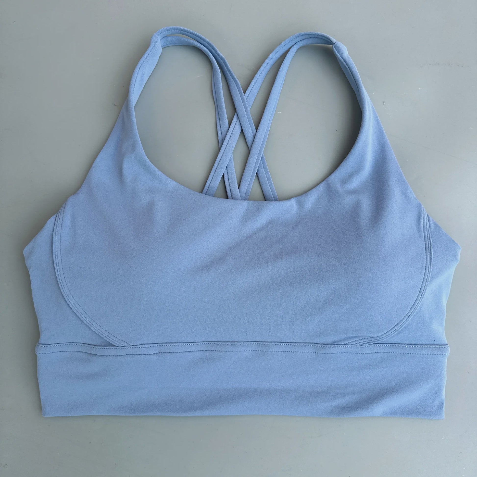 Comfortabele Sports BH met Push-Up Effect en Kruisbanden - Hoge Ondersteuning voor Yoga & Fitness