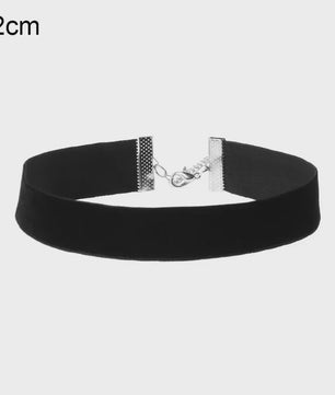 Zwarte Fluweel Choker Ketting - Gothic Stijl Halsband voor Dames en Meisjes