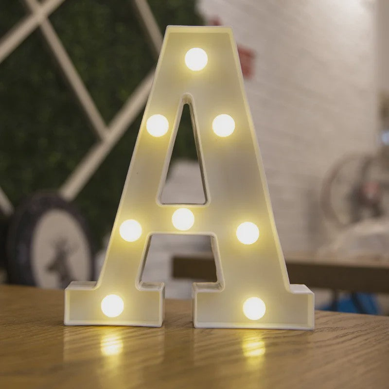 Decoratieve LED Letter & Cijfer Lampen - Creëer Sfeer met Warm Licht