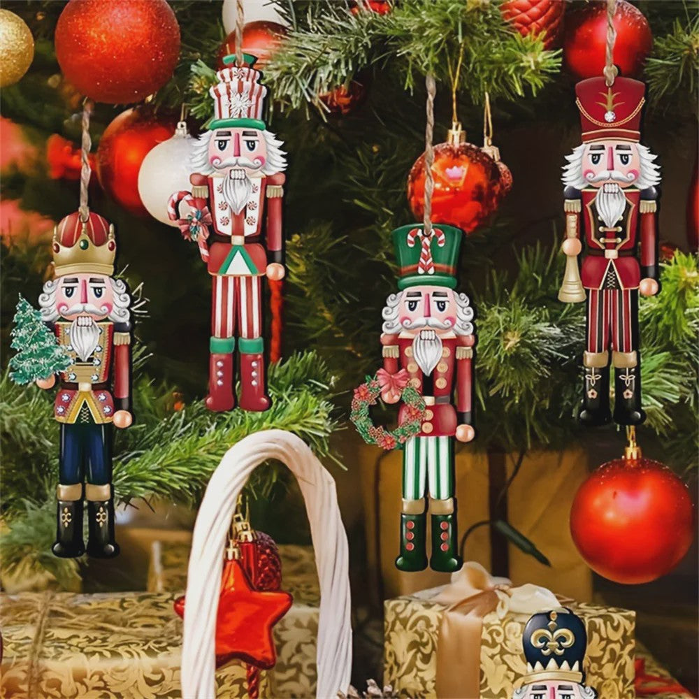 12x Houten Notenkraker Kersthanger - Decoratie voor Kerstboom & Nieuwjaar