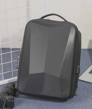 Robuuste Expandeerbare Rugzak met Hard Shell: Ideaal voor Gaming, Zakelijk & Reizen
