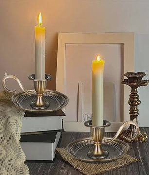 Vintage Metalen Kandelaar met Handvat - Stijlvolle Kaarsenhouder voor Huisdecoratie & Feesten